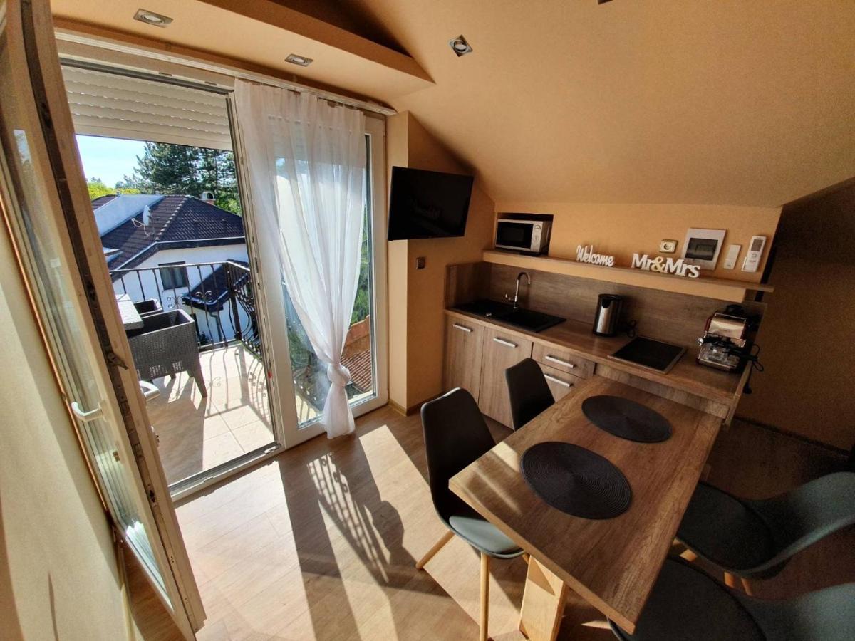 Happy Sun Medences Apartman Siofok Dış mekan fotoğraf