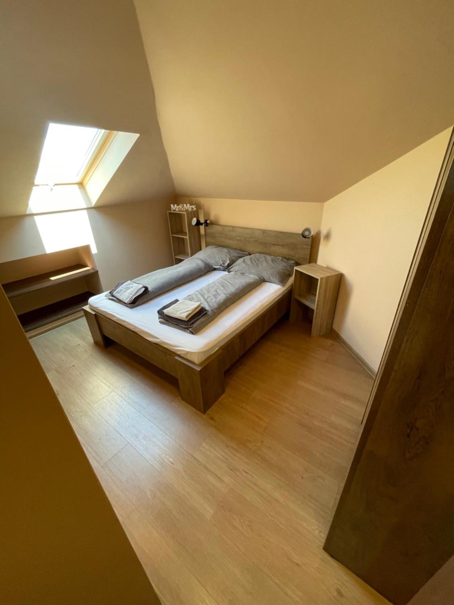 Happy Sun Medences Apartman Siofok Dış mekan fotoğraf