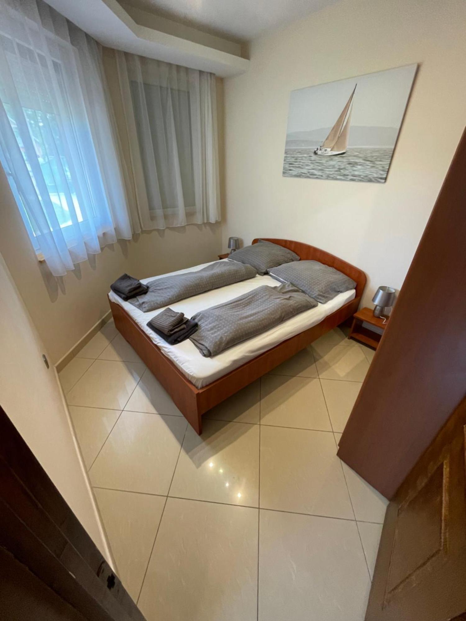 Happy Sun Medences Apartman Siofok Dış mekan fotoğraf