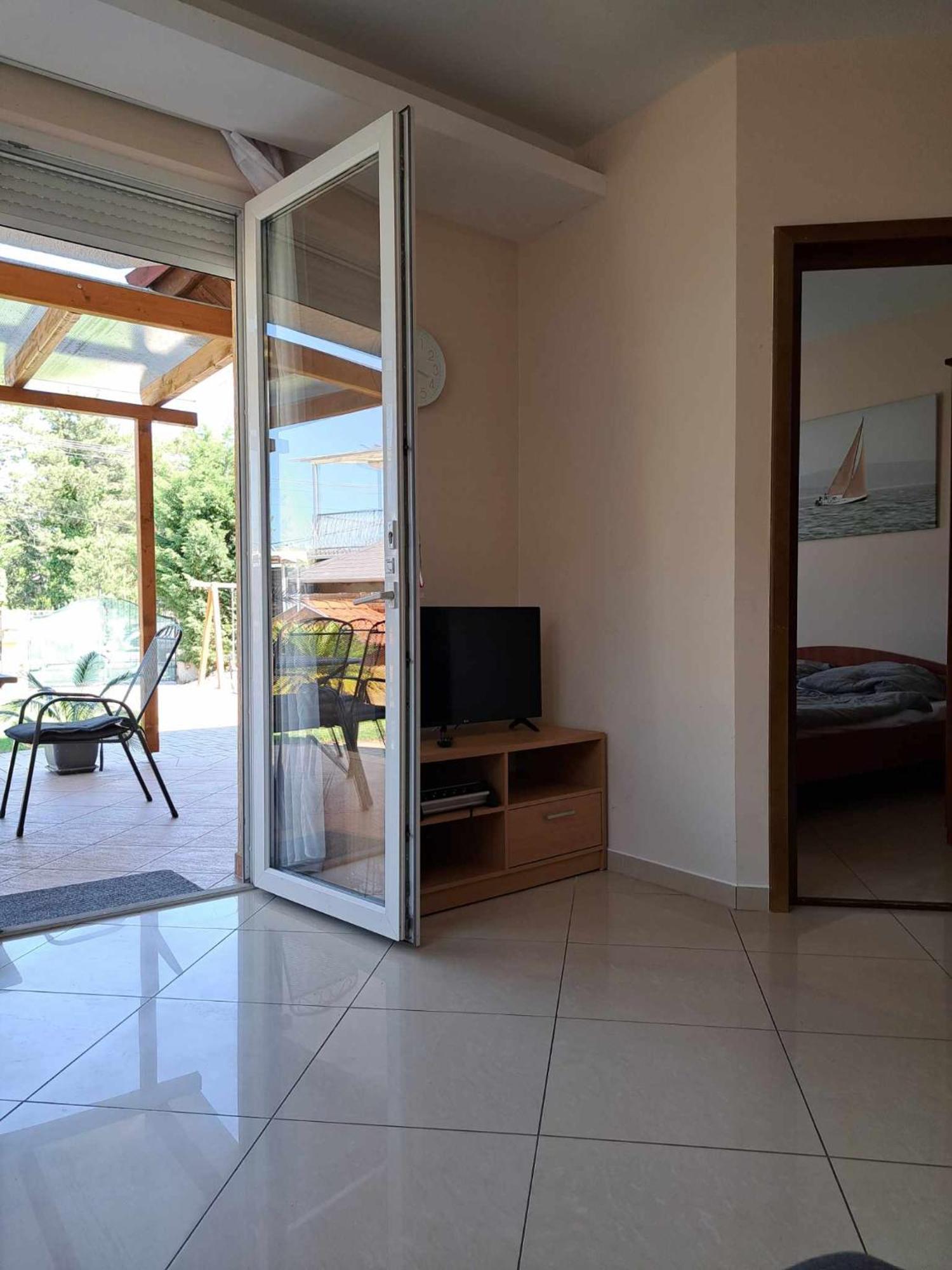 Happy Sun Medences Apartman Siofok Dış mekan fotoğraf