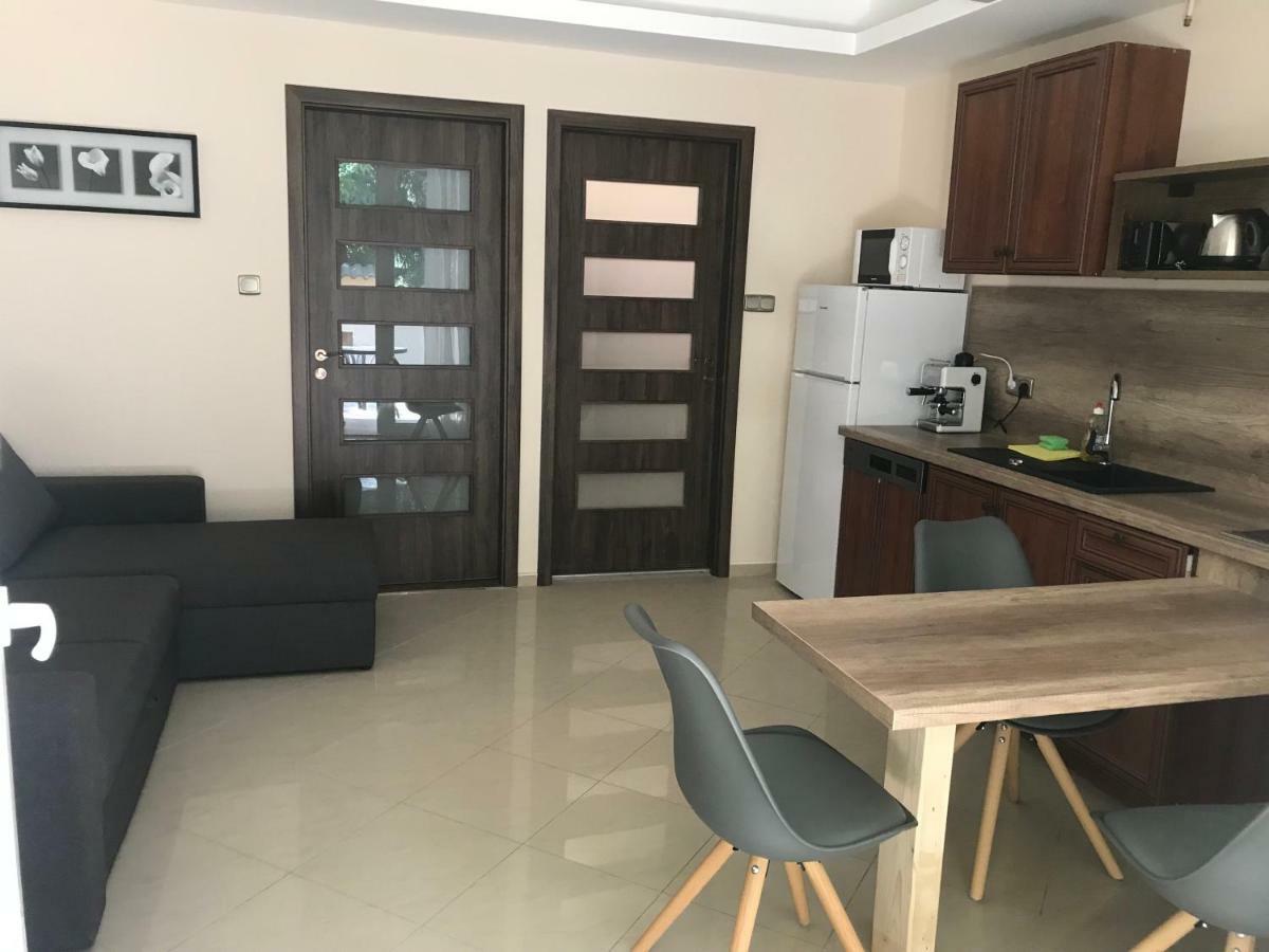 Happy Sun Medences Apartman Siofok Dış mekan fotoğraf